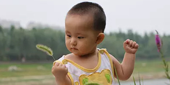 给宝宝取名字